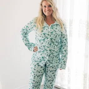 Button Down PJs - Mistletoe