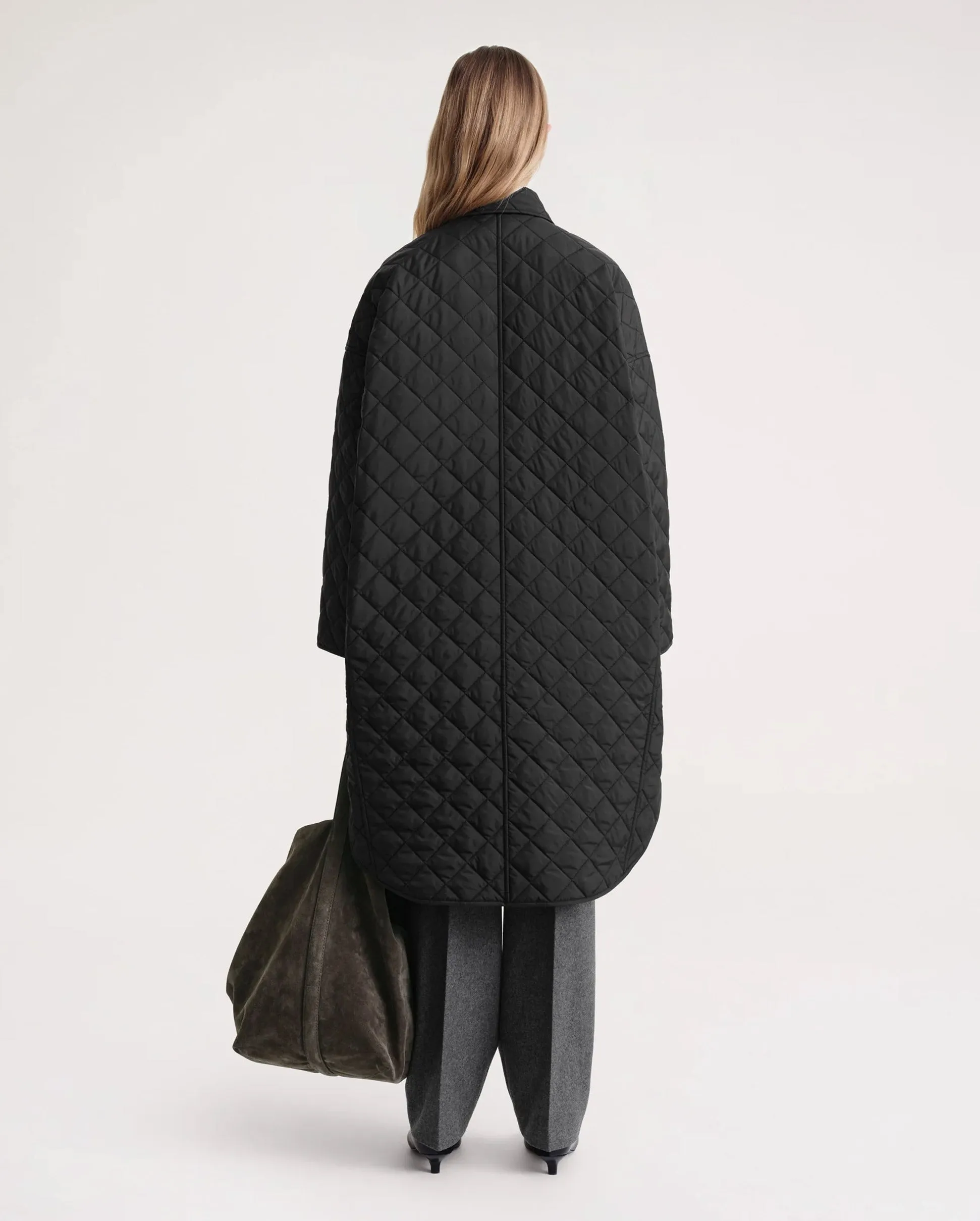 QUILTED COCOON COAT / BLACK