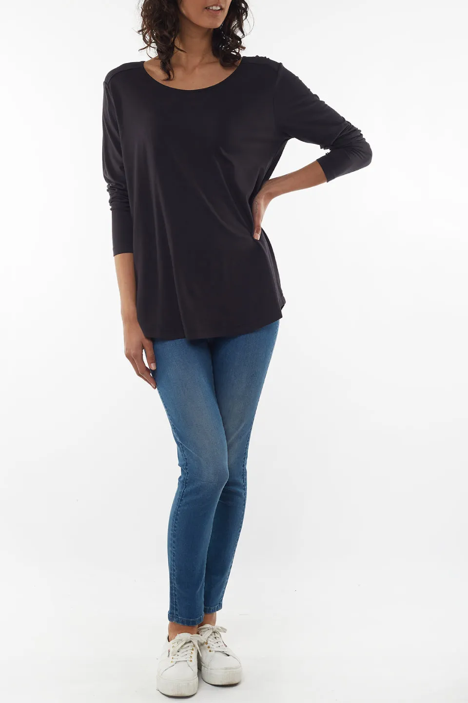 Sierra Luxe LS Relaxed Black Tee