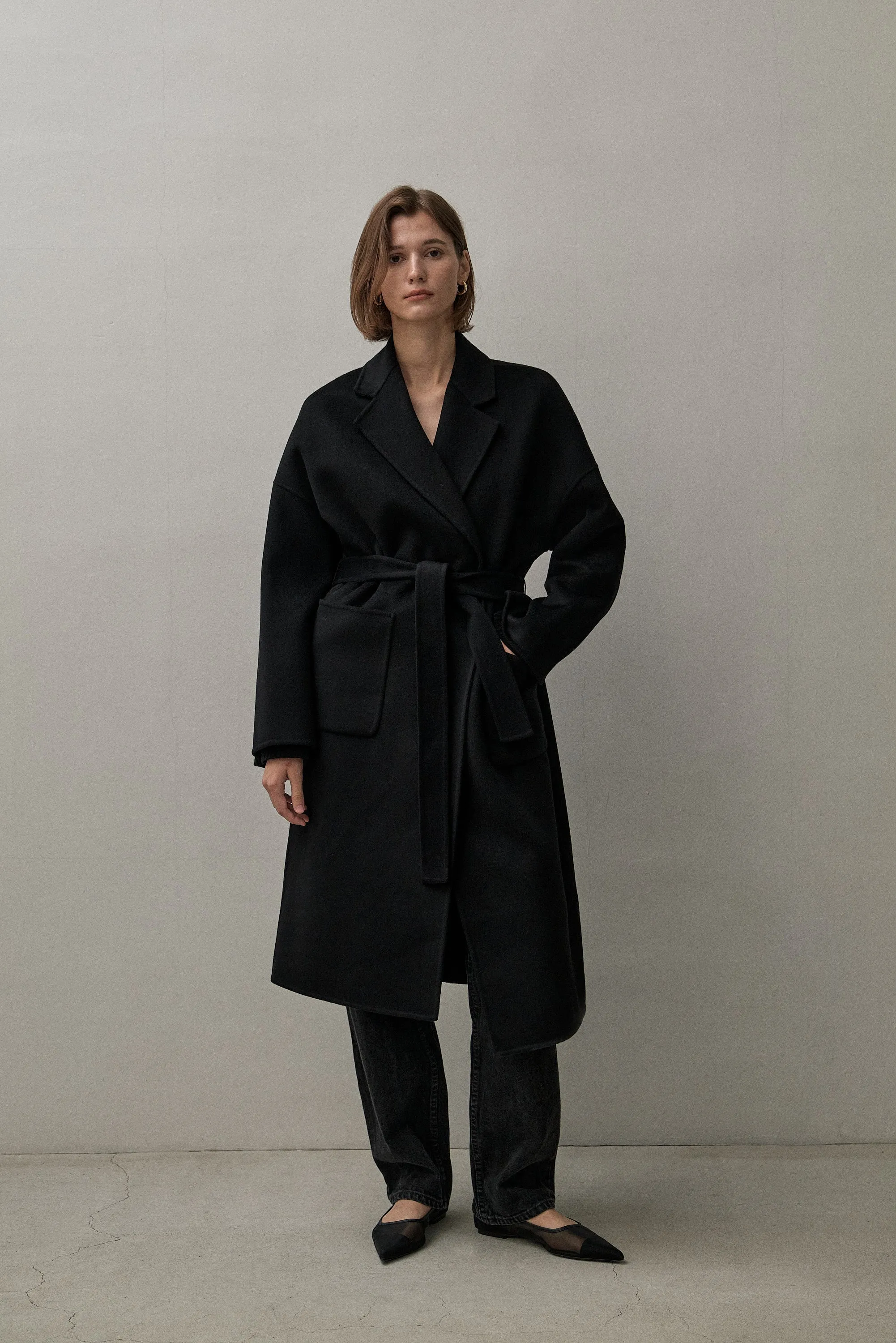 THE BOYFRIEND COAT - BLACK 90/10